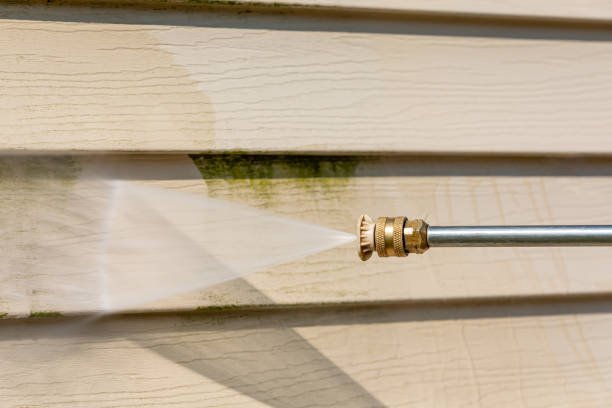 Garage Pressure Washing in Jefferson City, MO